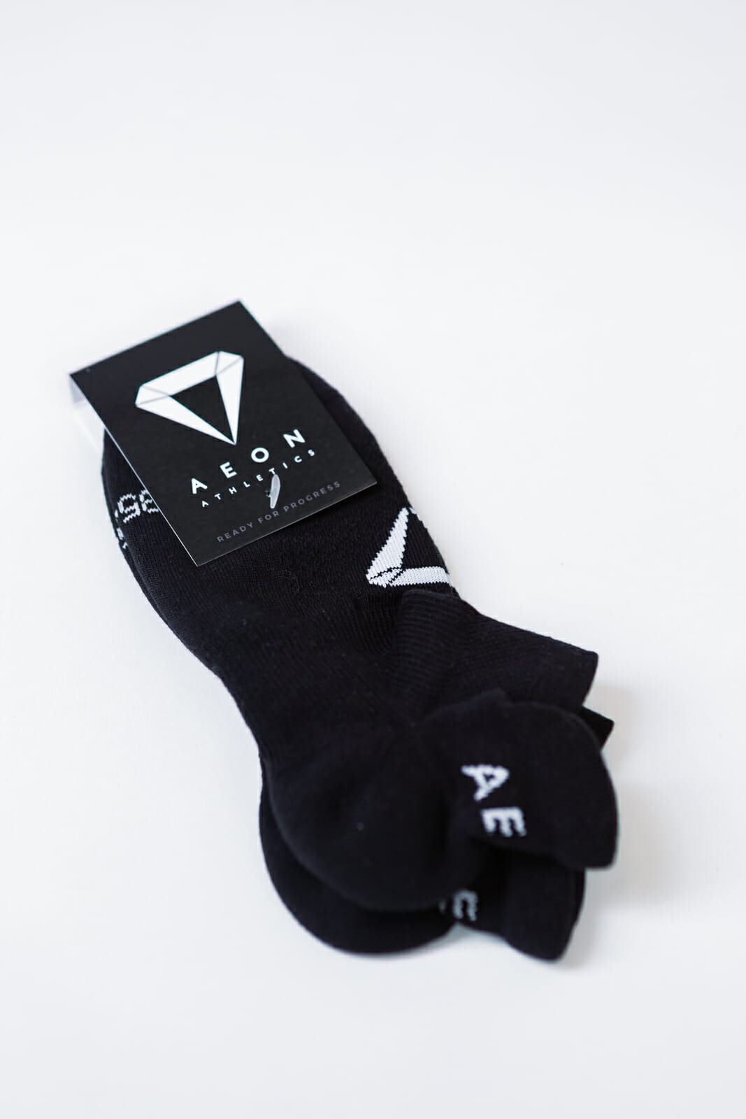 ESSENTIALS ANKLE SOCKS (2-PACK)