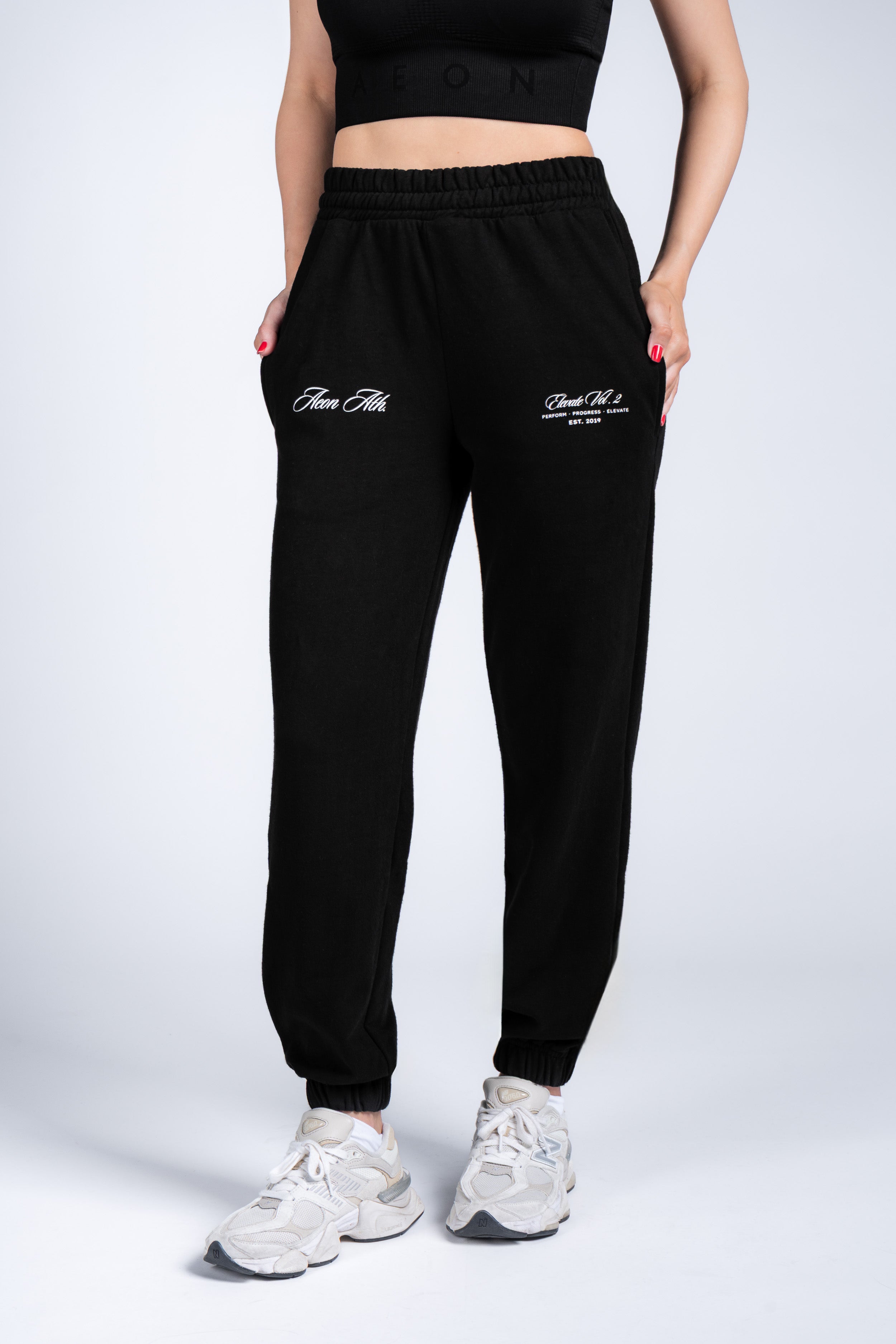 ELEVATE JOGGERS