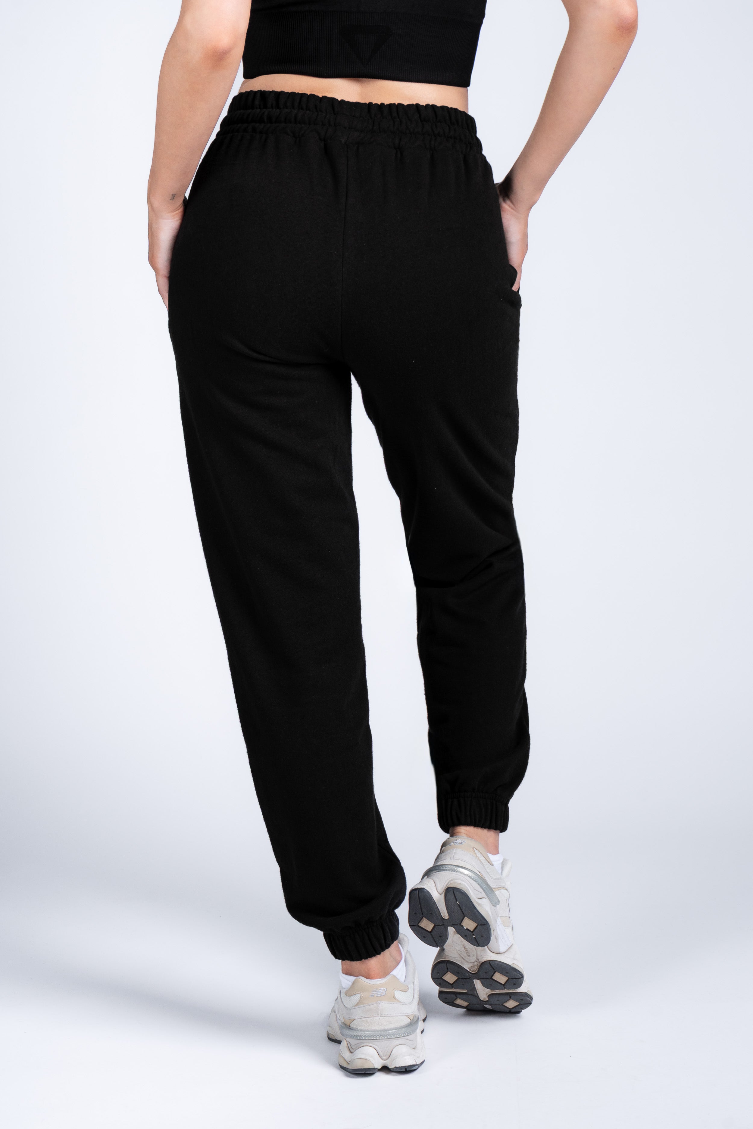 ELEVATE JOGGERS