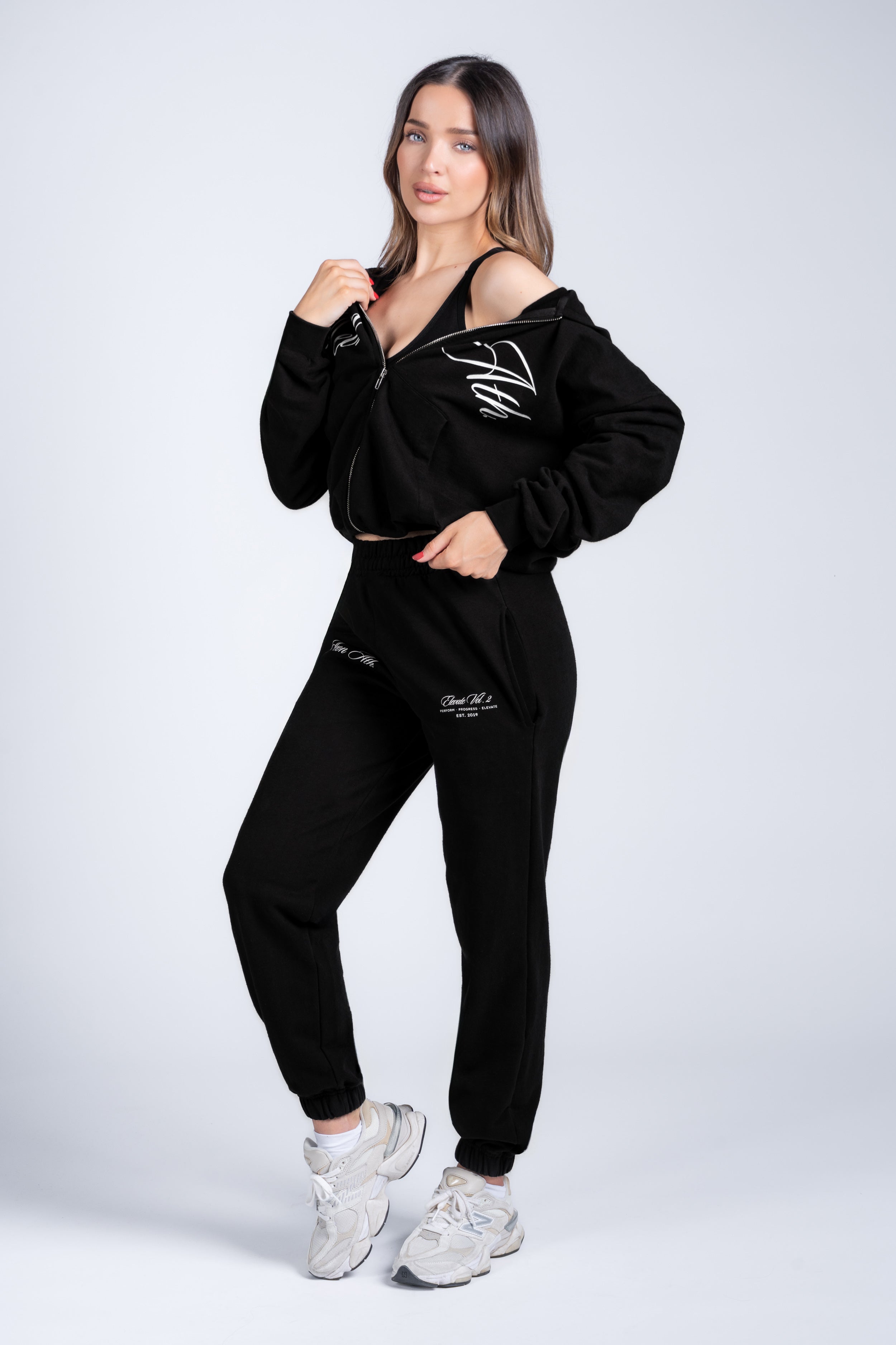 ELEVATE JOGGERS