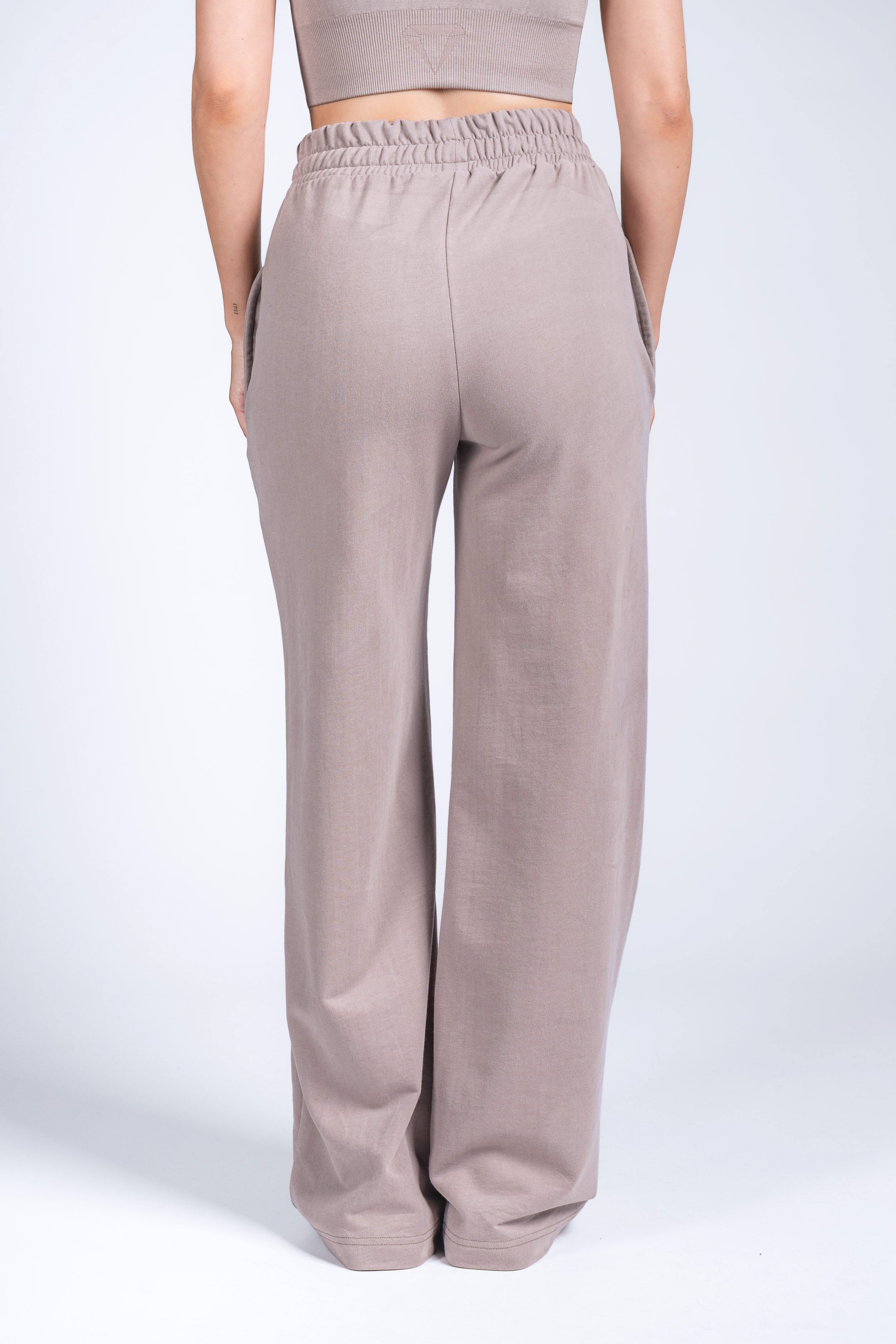 ELEVATE WIDE LEG JOGGERS