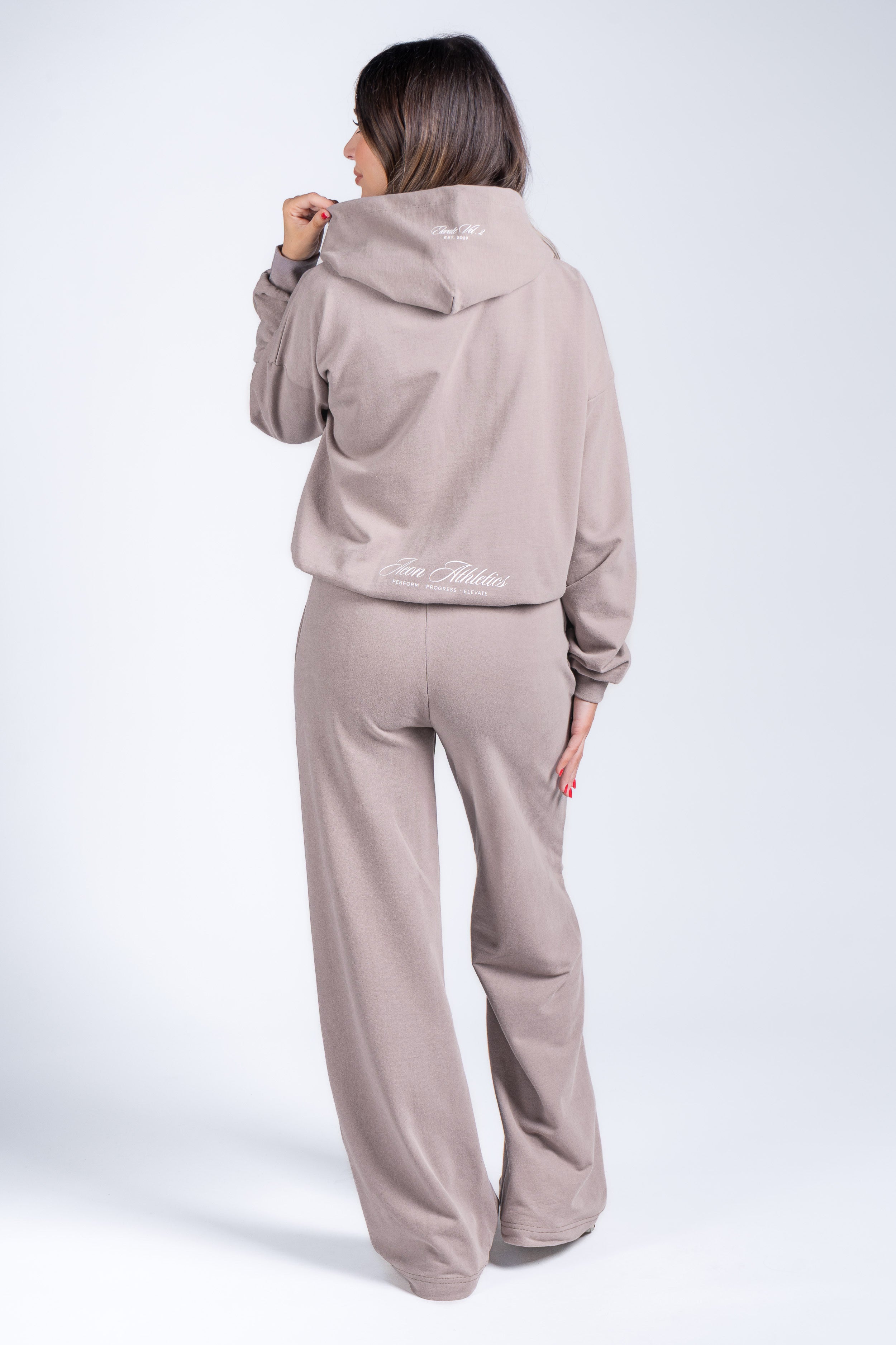ELEVATE WIDE LEG JOGGERS