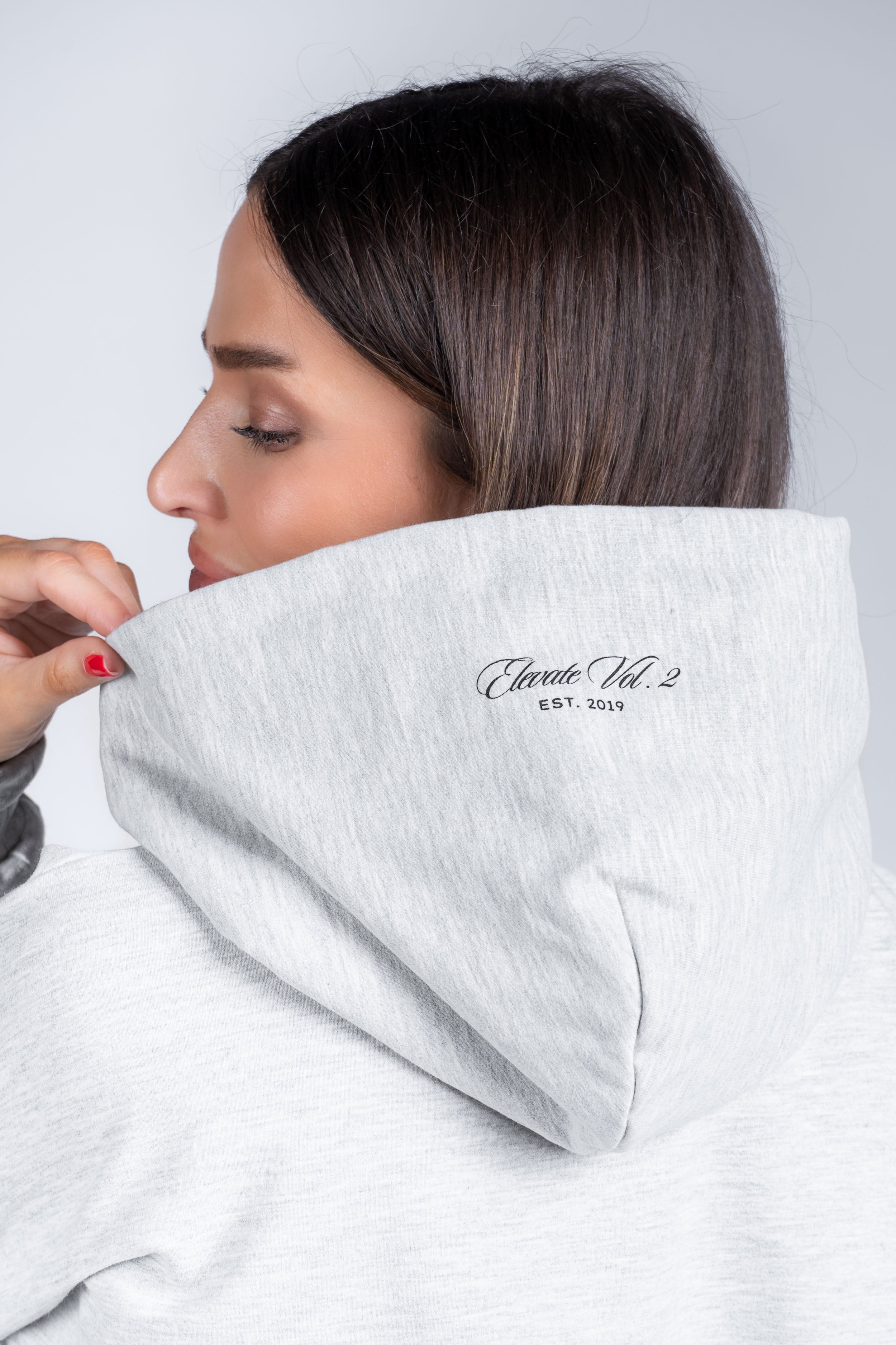 ELEVATE ZIP HOODIE