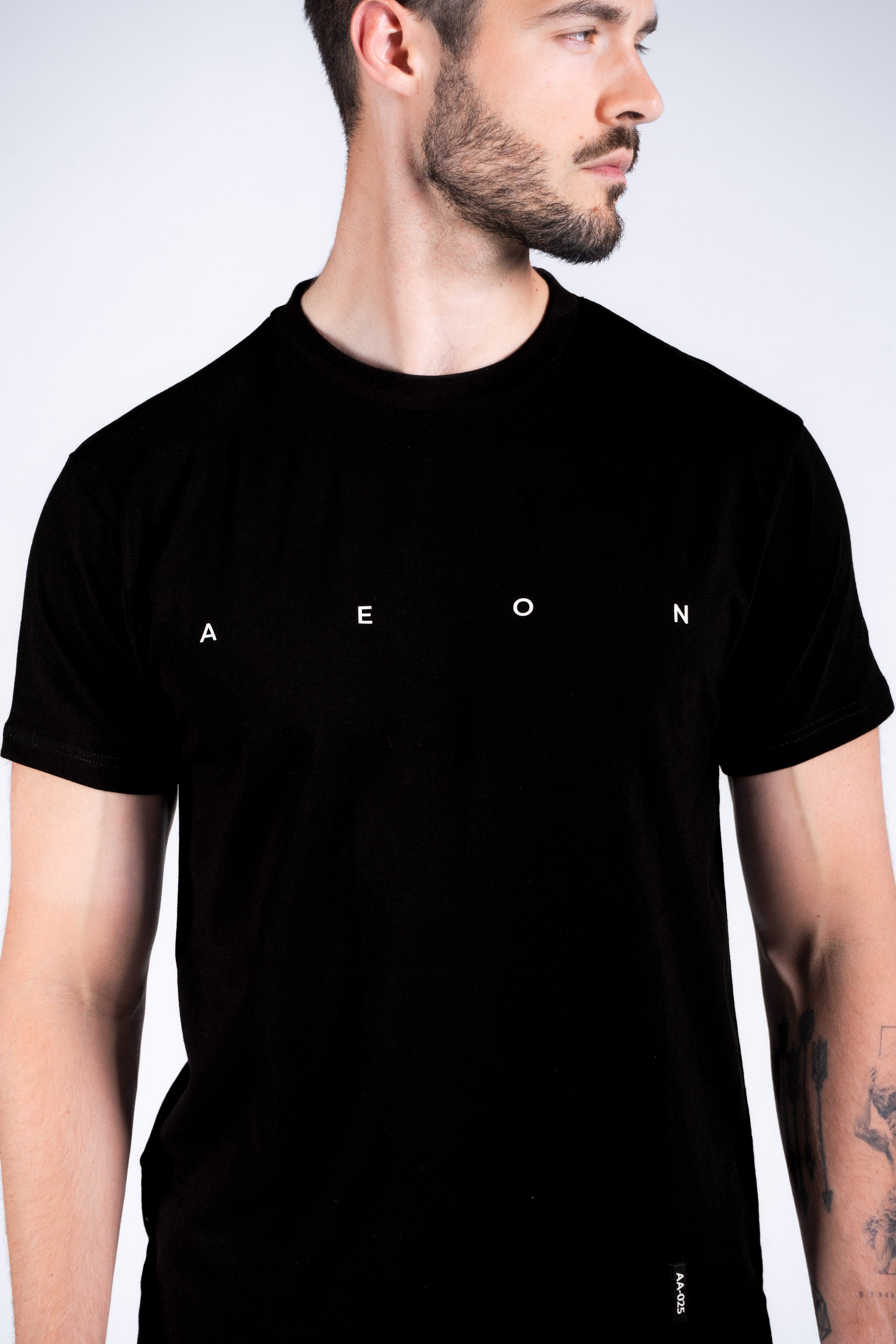 ICON 24/7 TEE