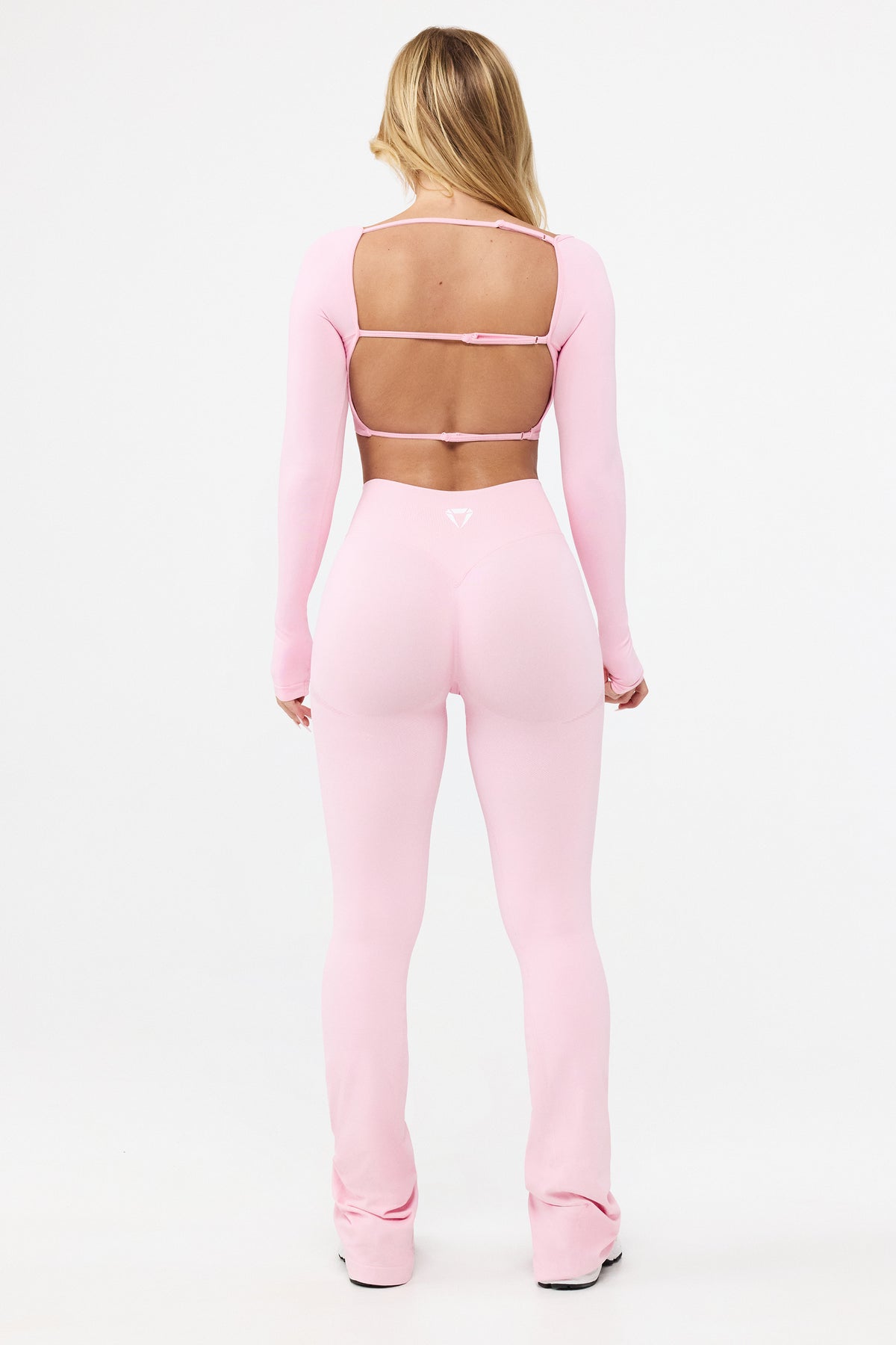 CREATE YOUR BOOTY LIFT OUTFIT (4-PIECE)