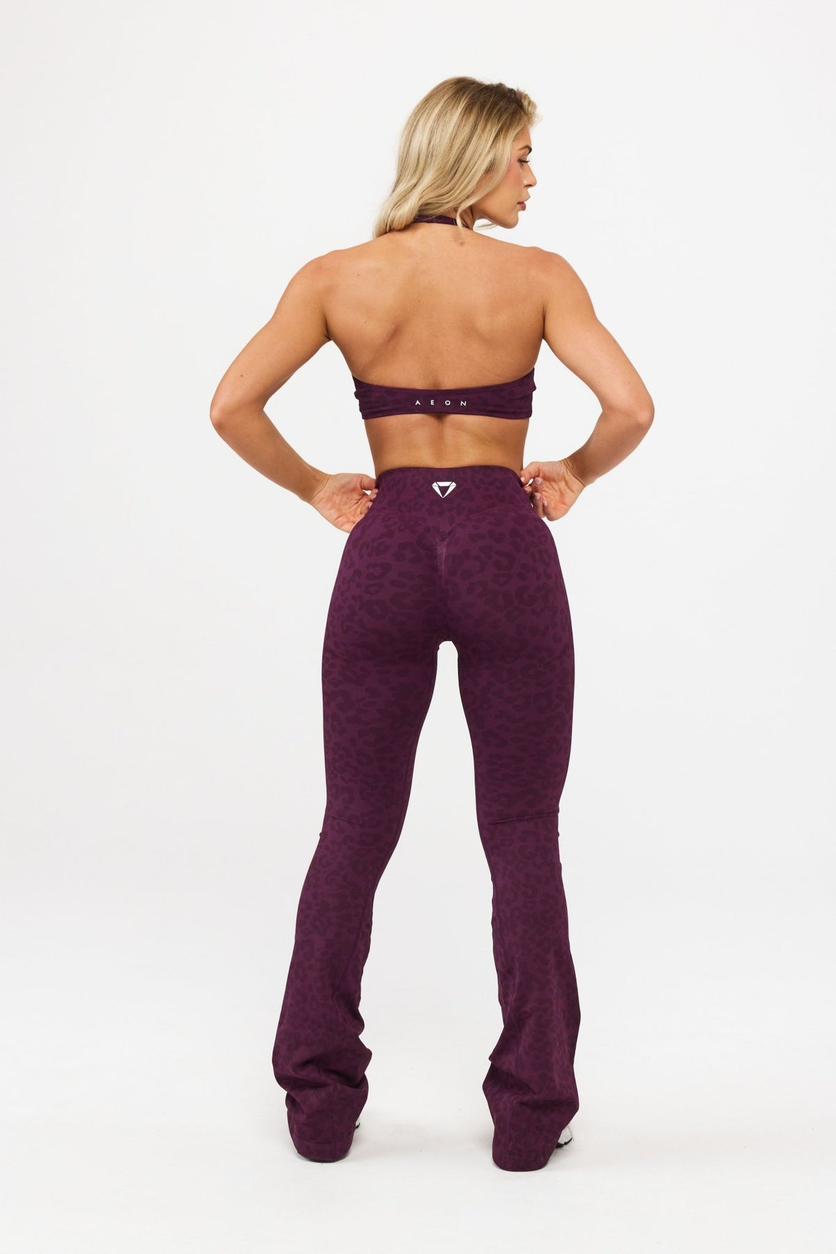MOTION LEO MID WAIST SCRUNCH FLARED LEGGINGS V2