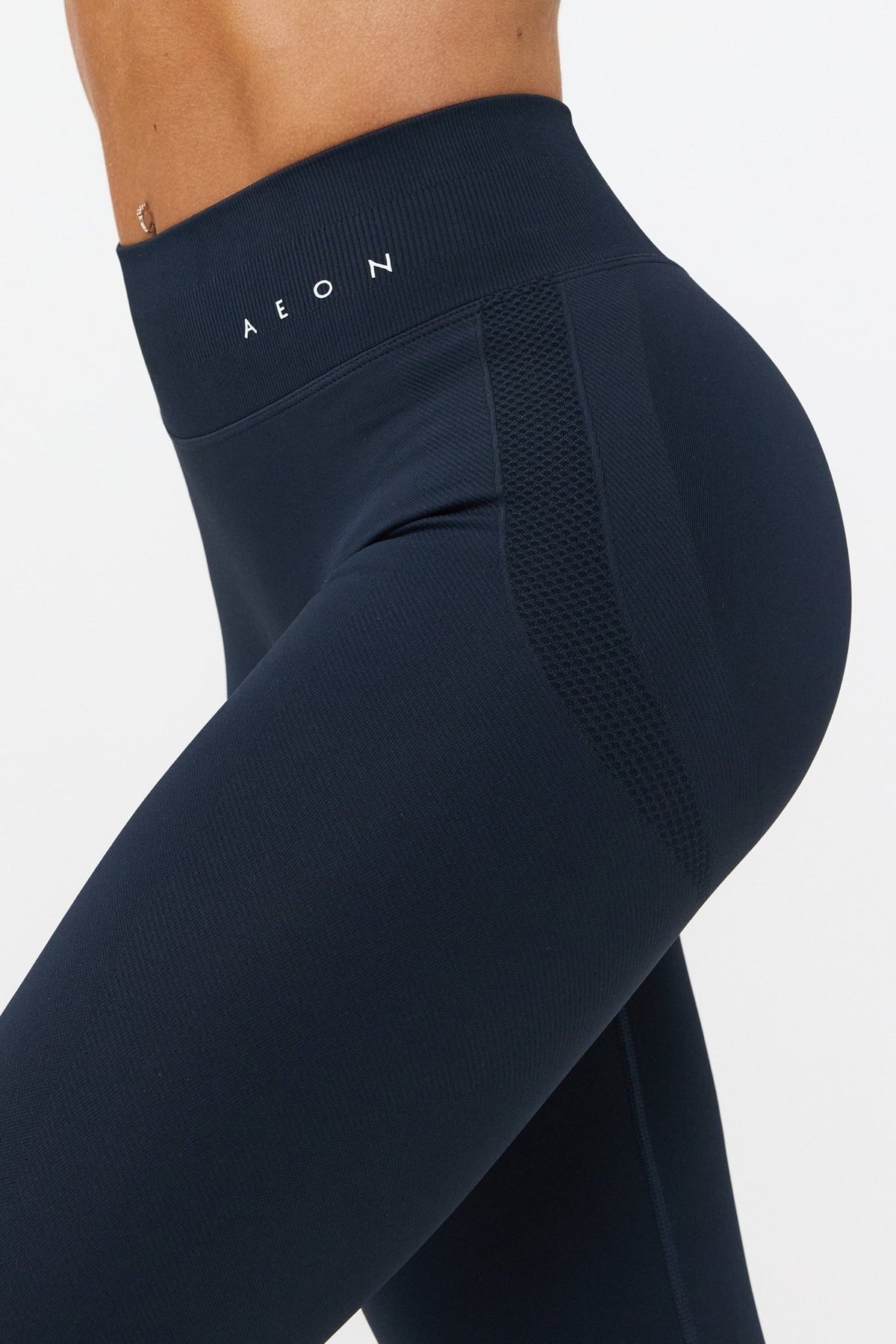 MOTION MID WAIST SCRUNCH LEGGINGS V2 - Aeon Athletics