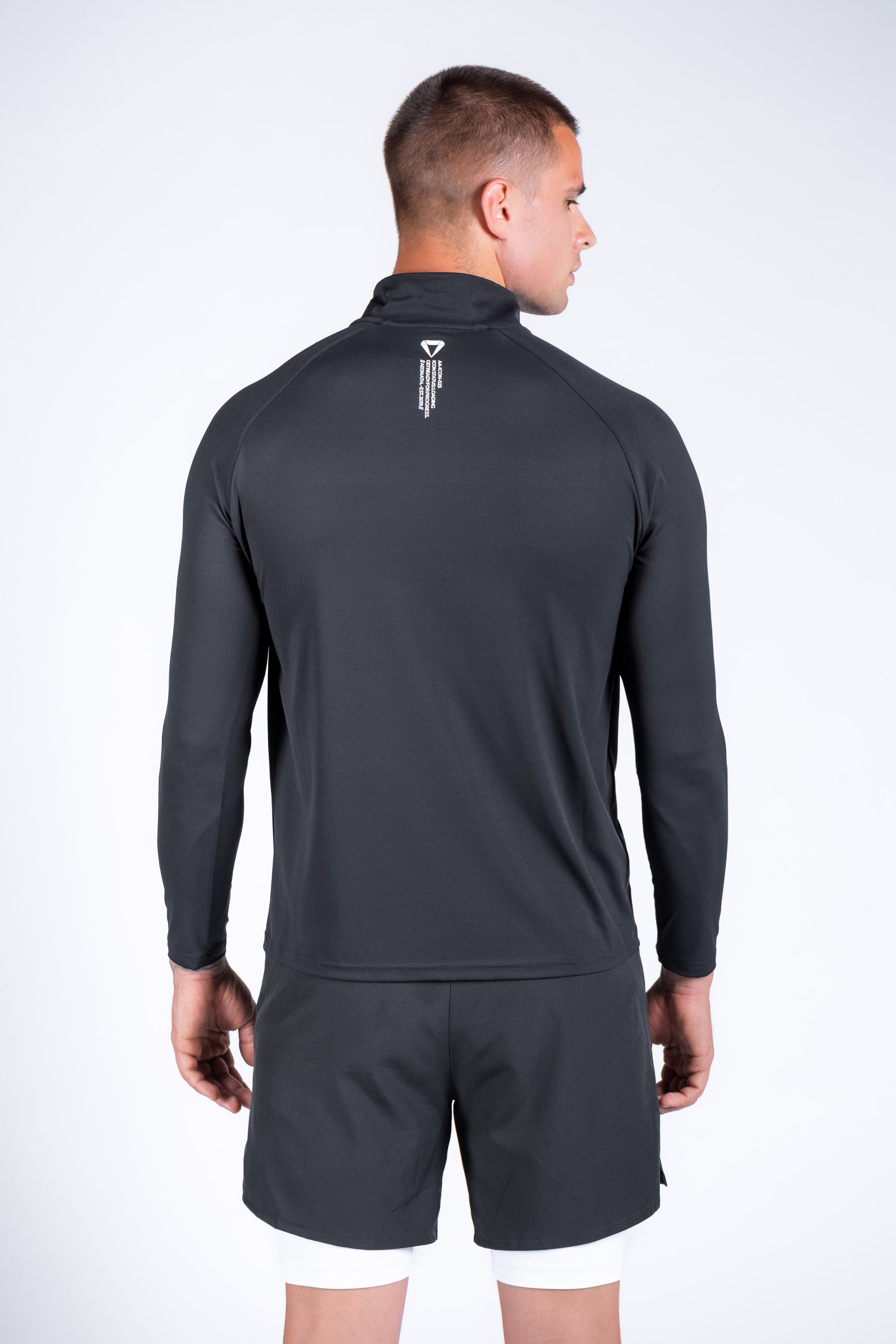 ICON PERFORMANCE HALF ZIP TEE