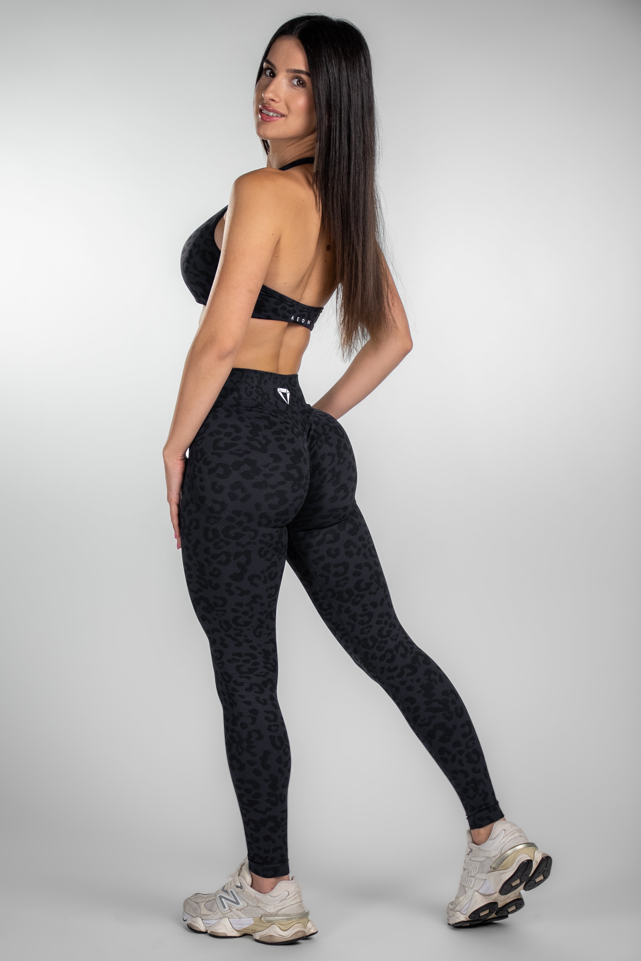 MOTION SEAMLESS LEO LEGGINGS V2