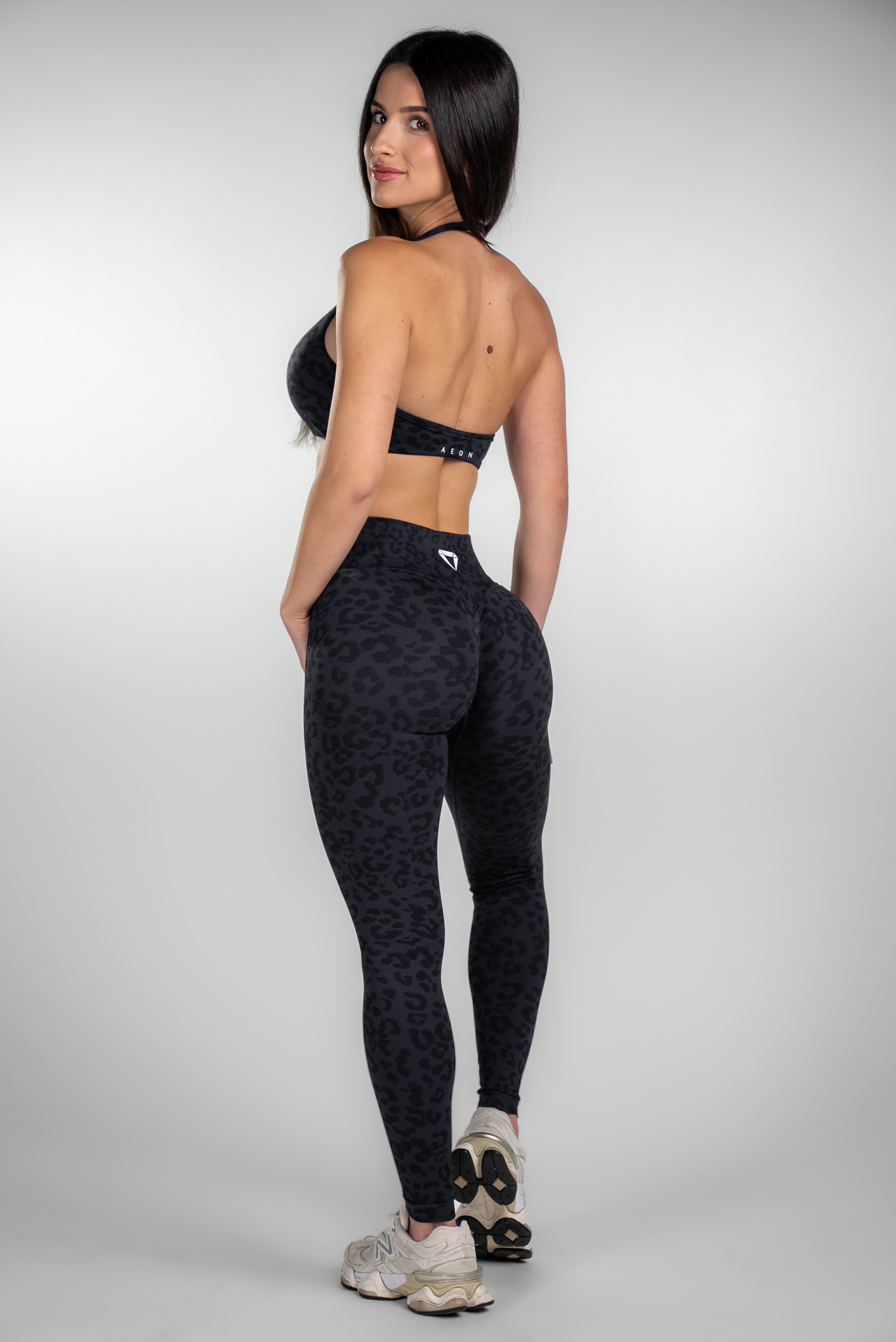 MOTION SEAMLESS LEO LEGGINGS V2