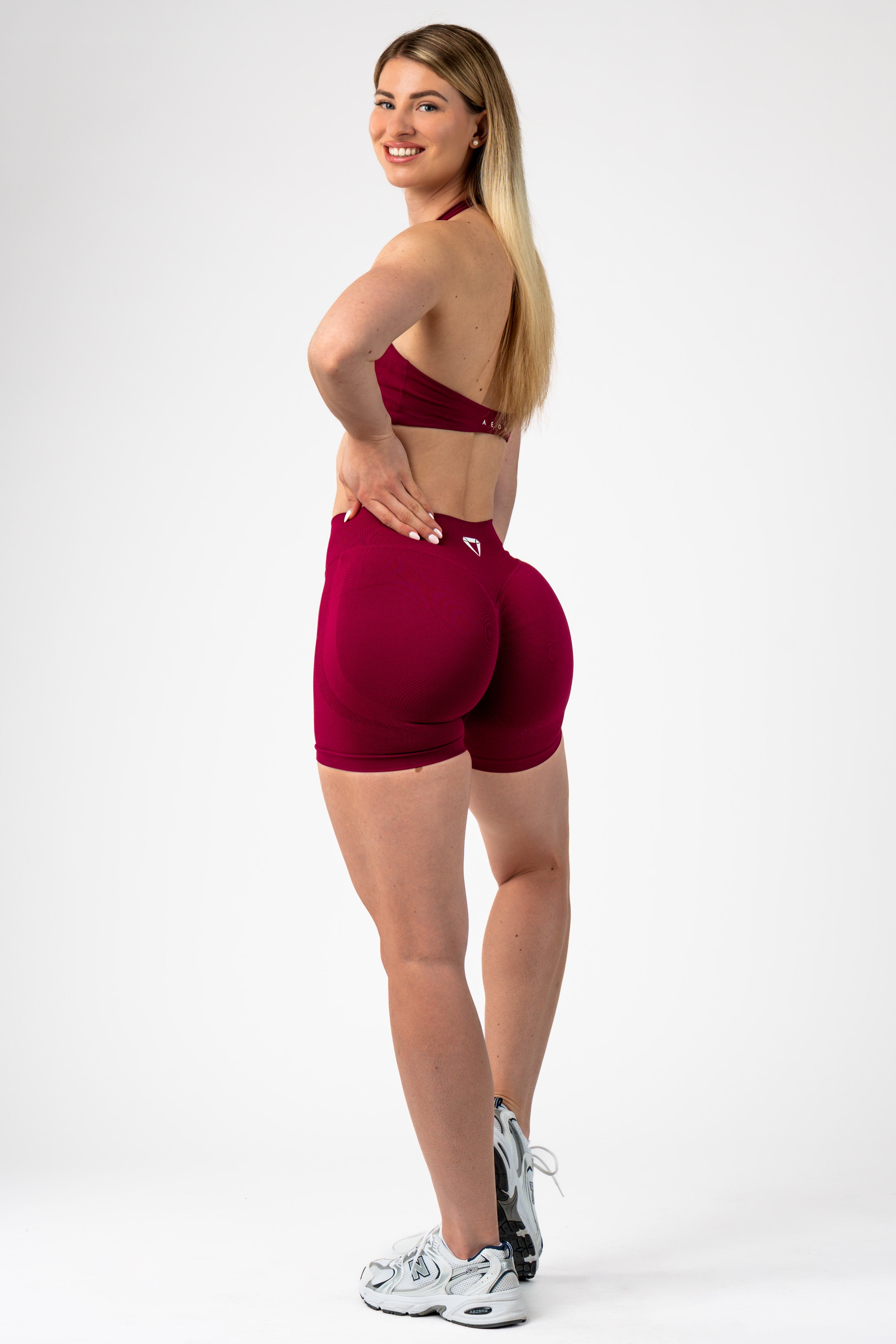 MOTION SEAMLESS SHORTS V2