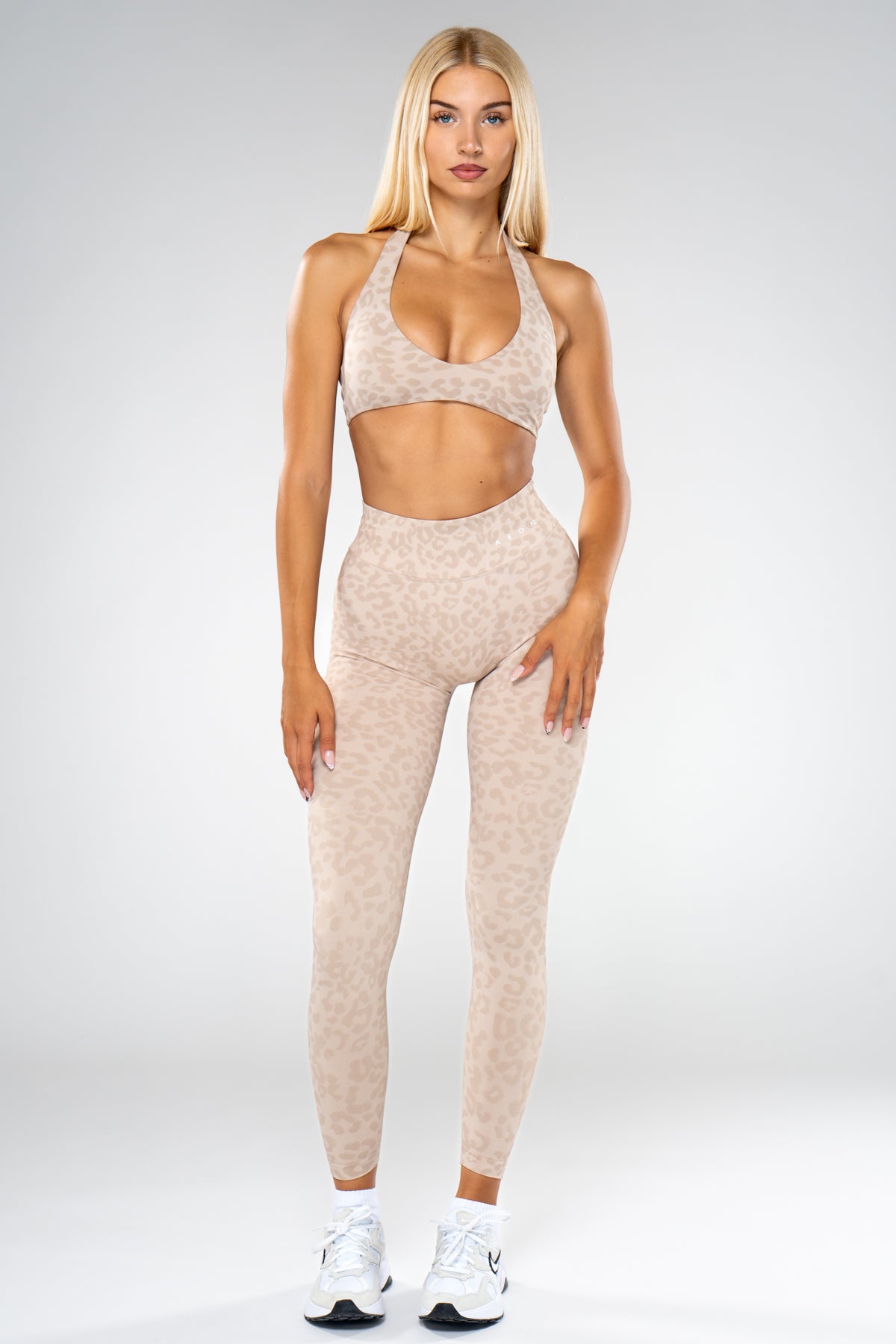 MOTION LEO MID WAIST SCRUNCH LEGGINGS V2
