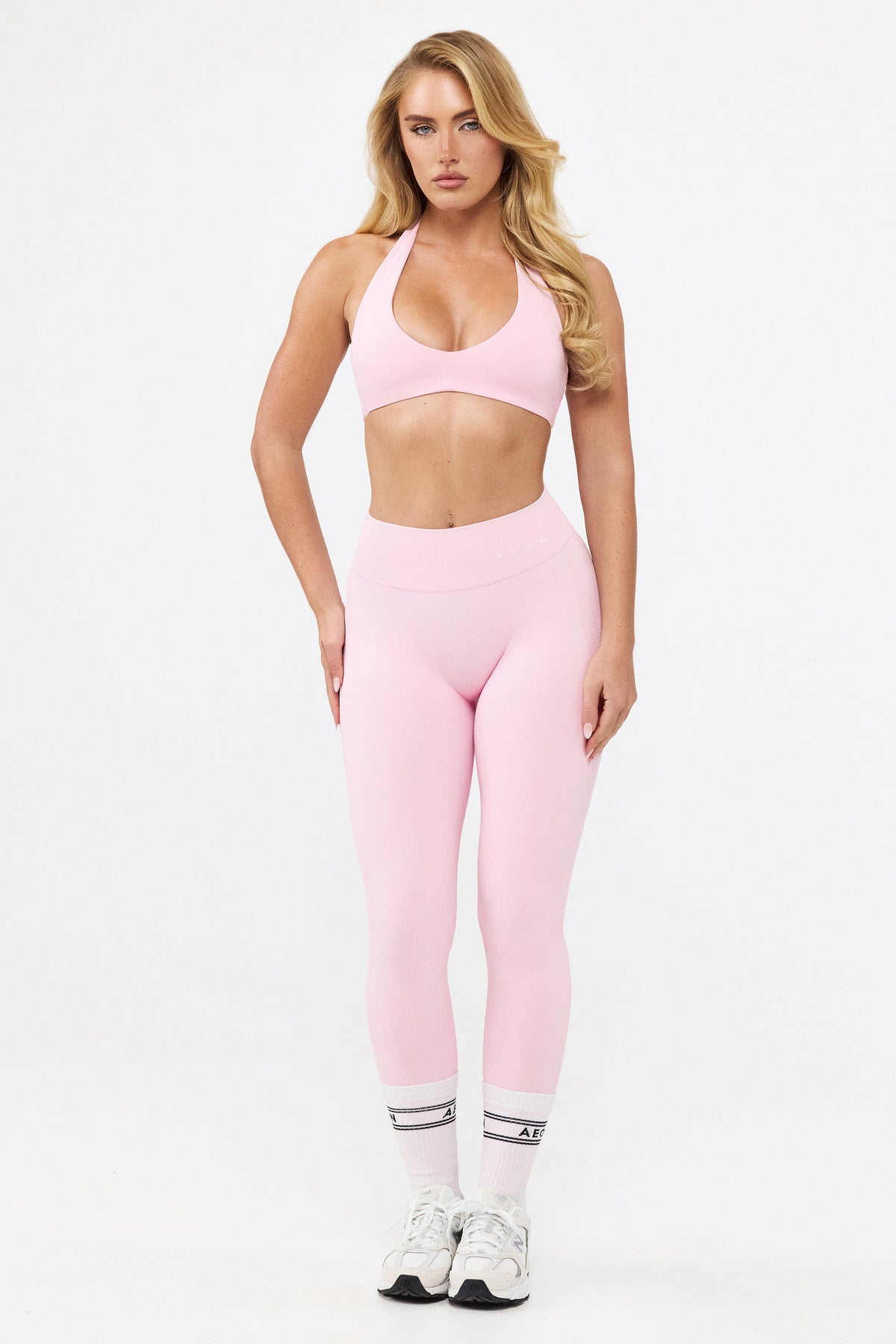 MOTION HALTER NECK BRA V2
