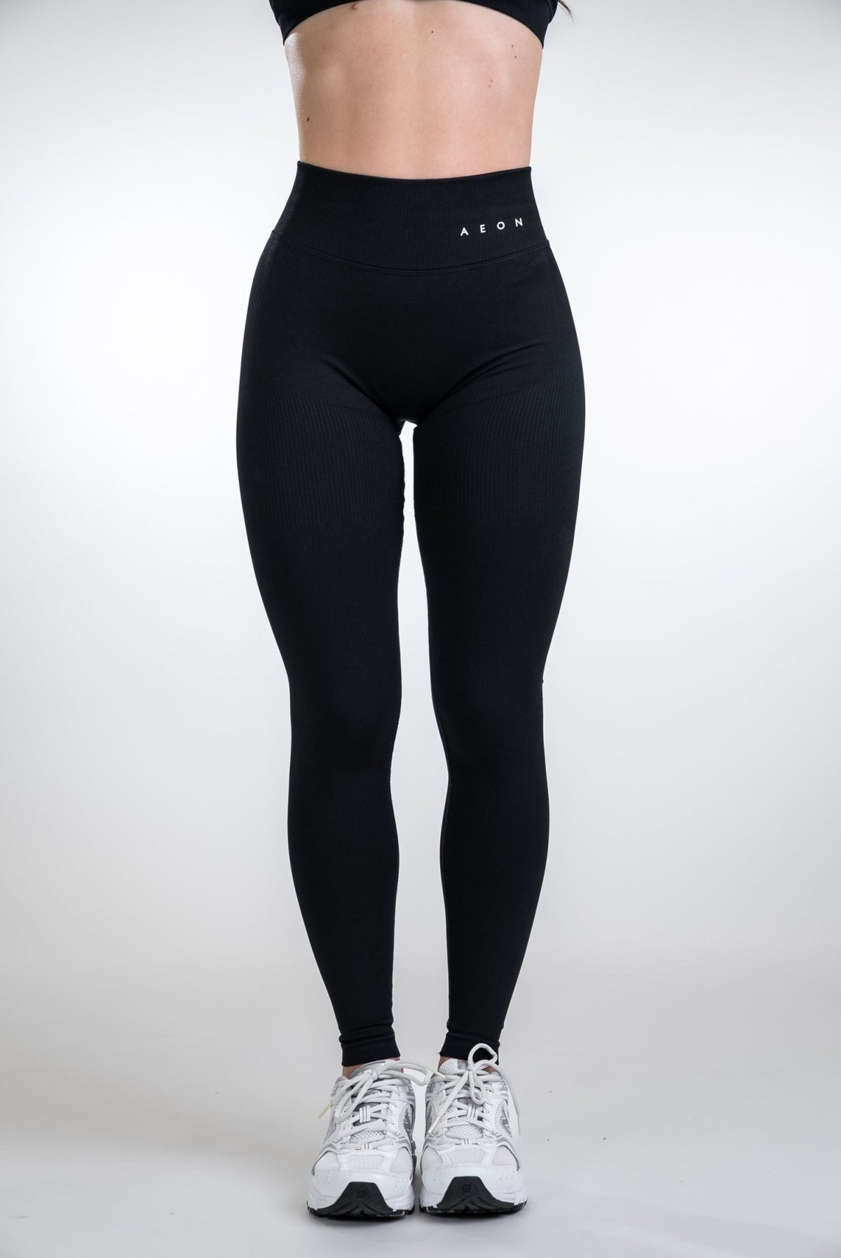 DEFINE SCRUNCH LEGGINGS - Aeon Athletics