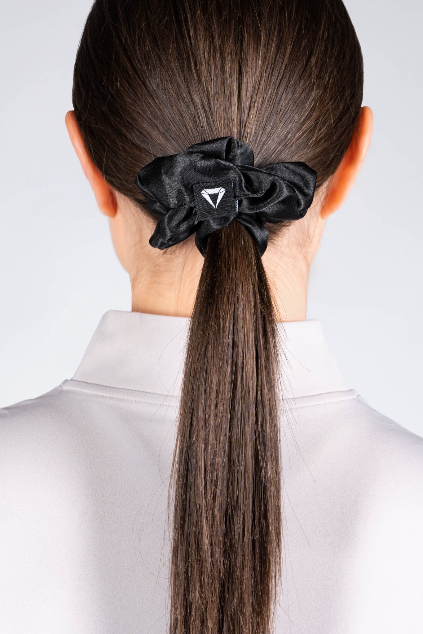 ESSENTIALS SCRUNCHIE - BLACK (2 - PIECE) - Aeon Athletics