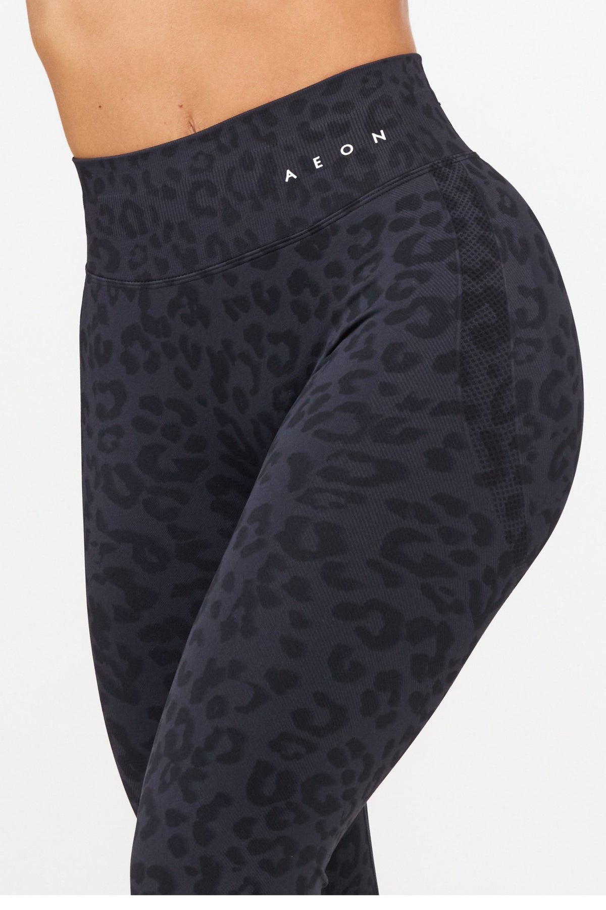 MOTION LEO MID WAIST SCRUNCH FLARED LEGGINGS V2