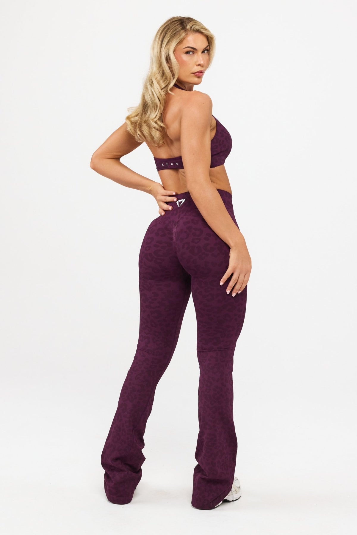 MOTION LEO MID WAIST SCRUNCH FLARED LEGGINGS V2