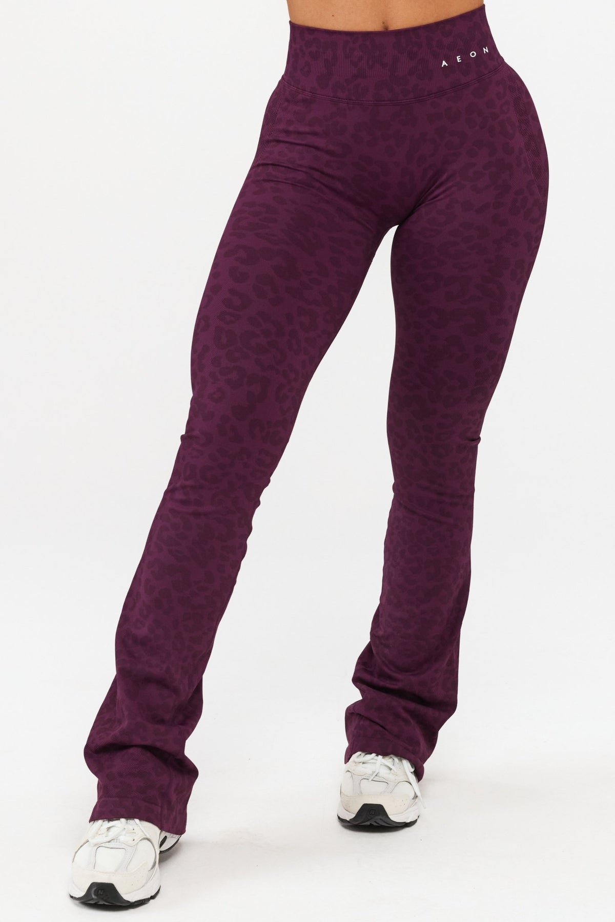 MOTION LEO MID WAIST SCRUNCH FLARED LEGGINGS V2