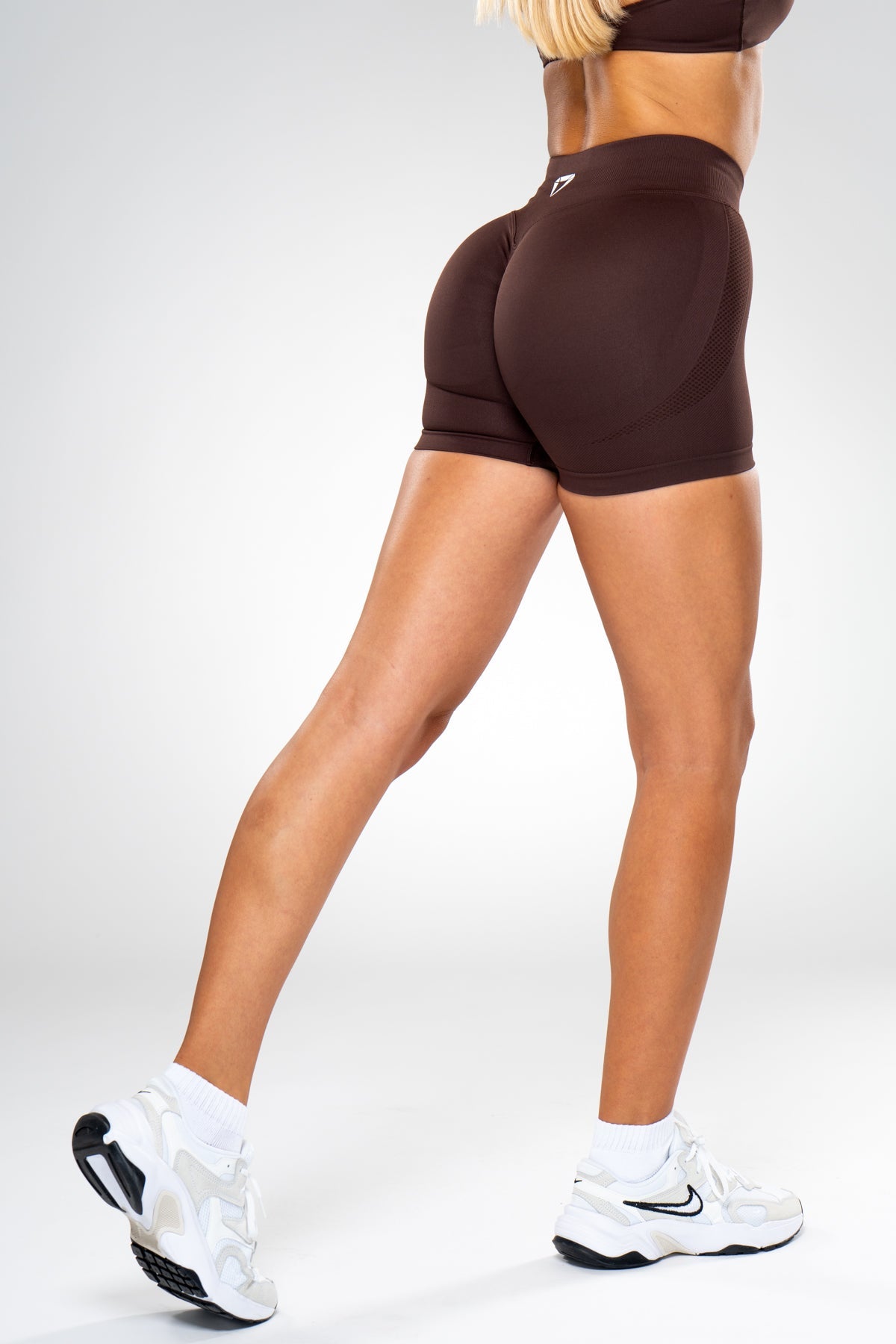 MOTION MID WAIST SCRUNCH SHORTS V2 - Aeon Athletics