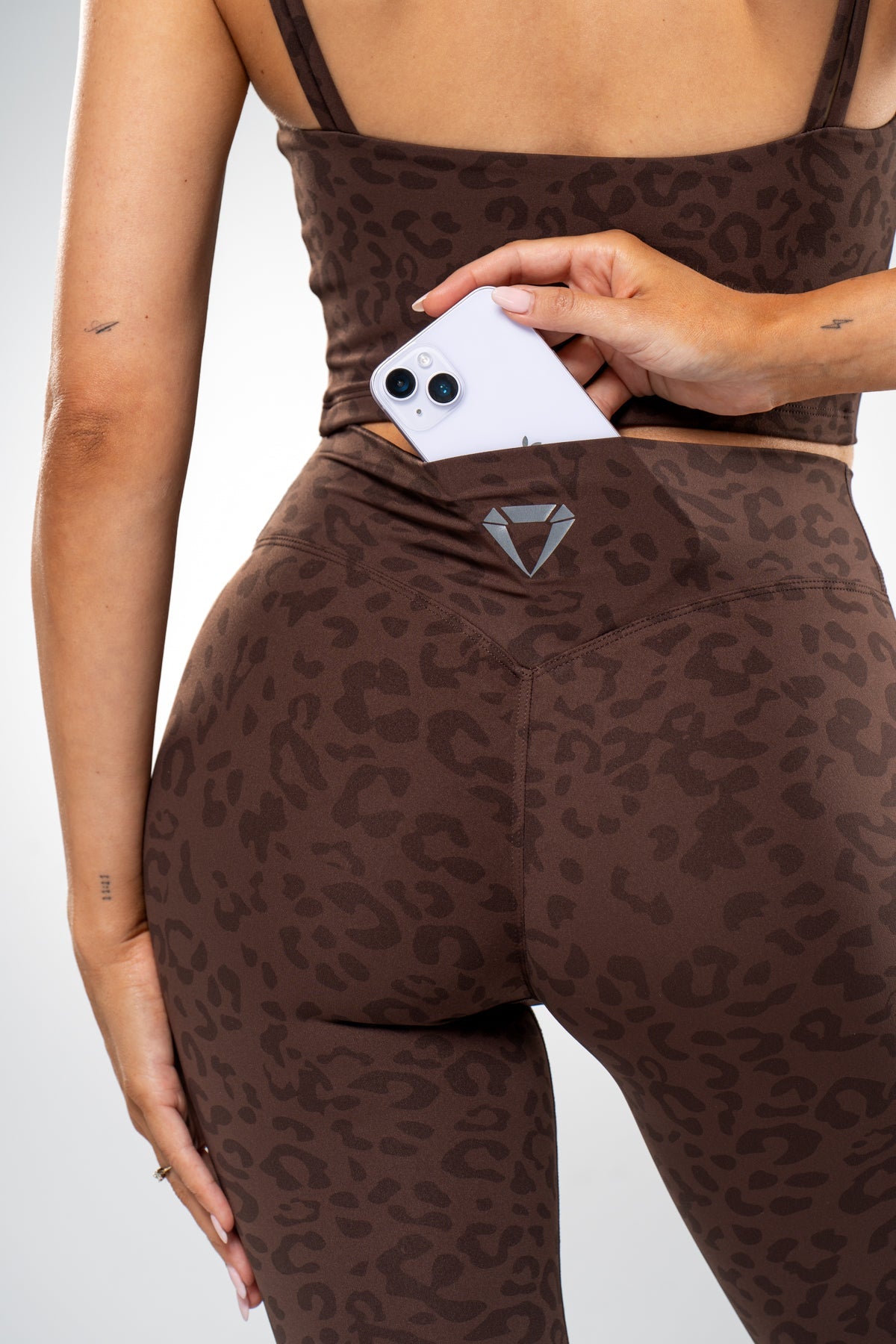 SECOND SKIN SCRUNCH LEO LEGGINGS - Aeon Athletics
