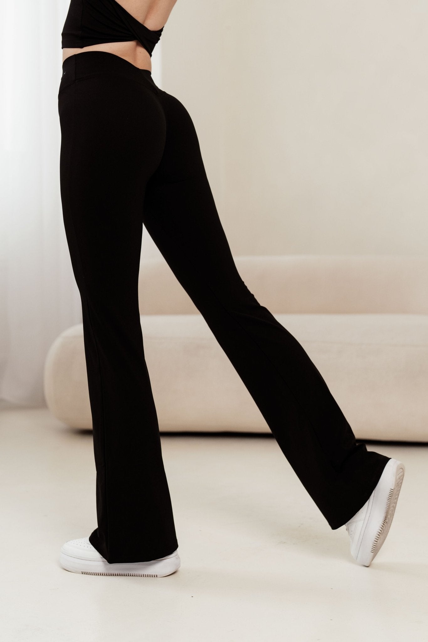 SECOND SKIN SCULPT FLARED LEGGINGS - Aeon Athletics