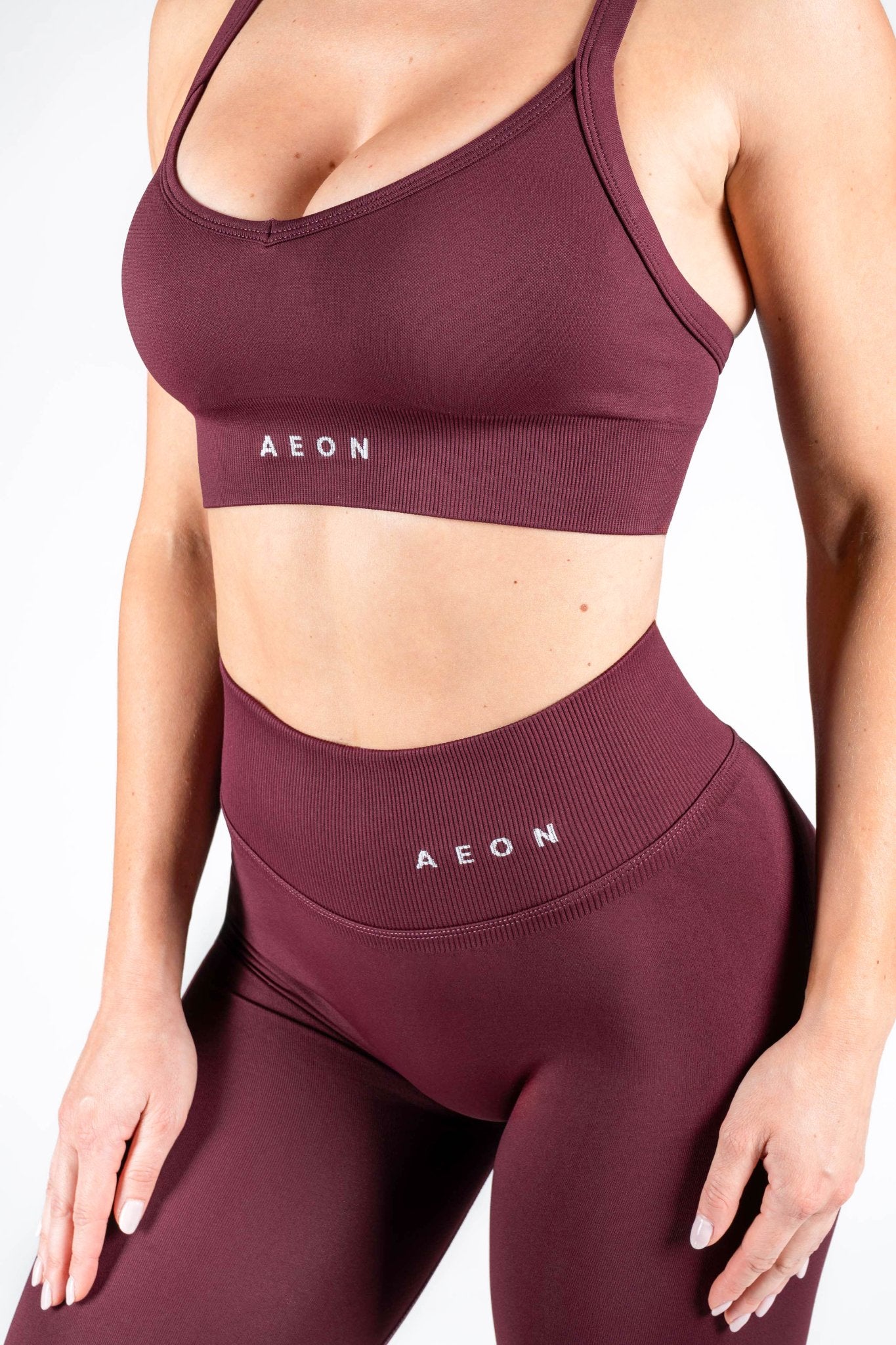 SIGNATURE SEAMLESS BRA - Aeon Athletics